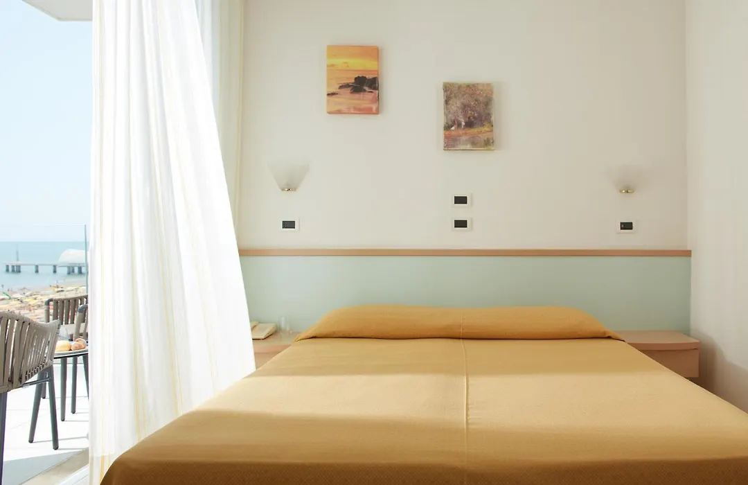 Hotel Pelikan-1